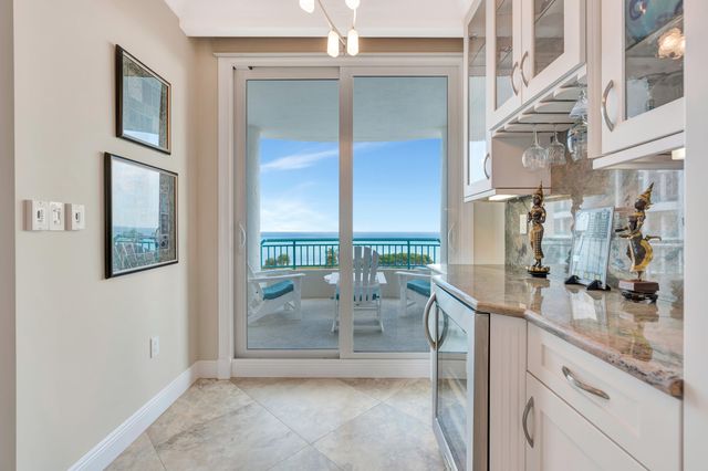 2000 S Highway A1a N507, Jupiter, FL 33477