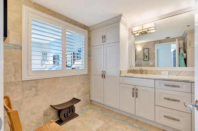 2000 S Highway A1a N507, Jupiter, FL 33477