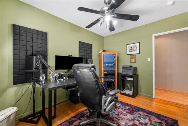 3141 San Anseline, Long Beach, CA 90808