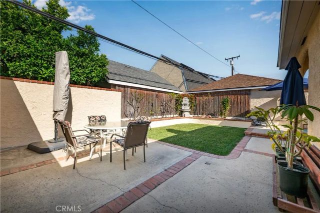 3141 San Anseline, Long Beach, CA 90808