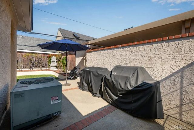 3141 San Anseline, Long Beach, CA 90808