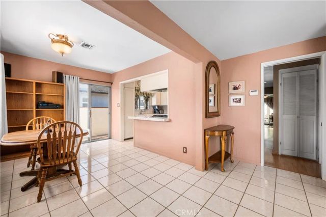 3141 San Anseline, Long Beach, CA 90808