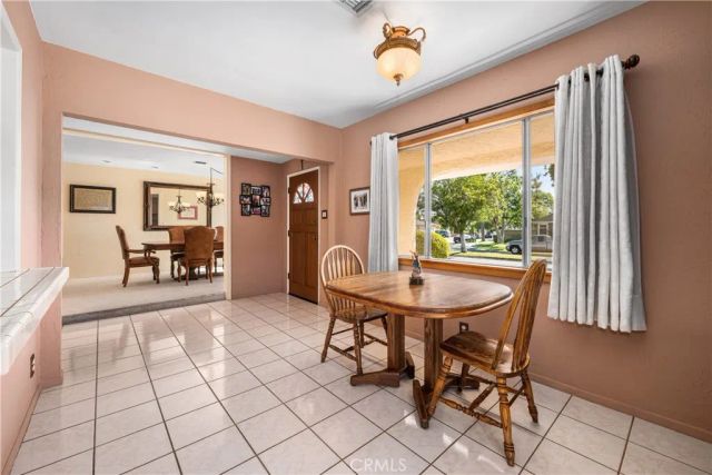 3141 San Anseline, Long Beach, CA 90808