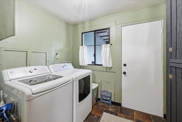 1818 E Rockwell Ave, Spokane, WA 99207