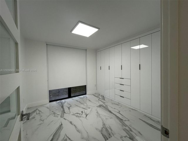 11790 SW 18th St 227-3, Miami, FL 33175