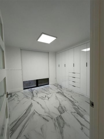 11790 SW 18th St 227-3, Miami, FL 33175