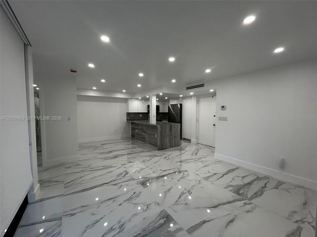 11790 SW 18th St 227-3, Miami, FL 33175