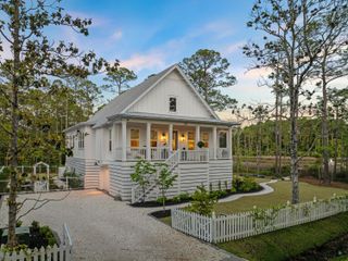 241 N 7th Street, Santa Rosa Beach, FL 32459