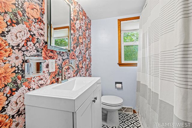 754 Riley Street, Holland, MI 49424