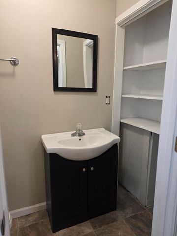 22 W Westend Street, Manning, SC 29102