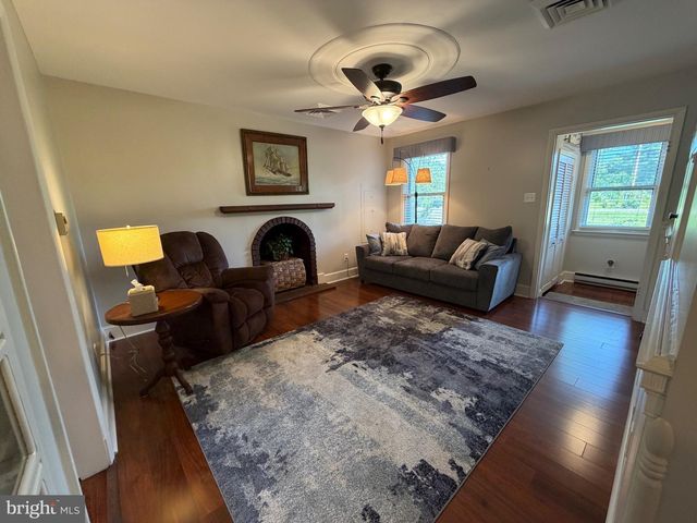 2765 MILL HILL RD, Waldorf, MD 20603