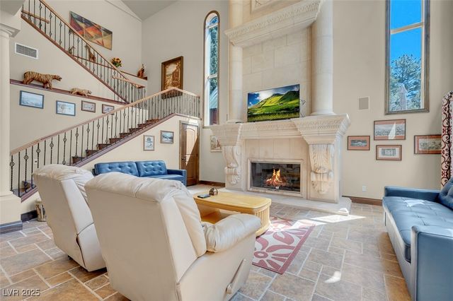 264 Crestview Drive, Las Vegas, NV 89124