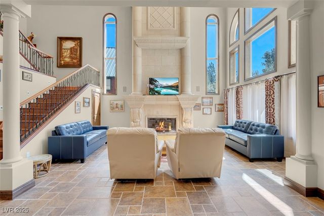 264 Crestview Drive, Las Vegas, NV 89124