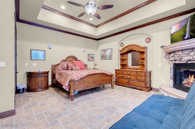 264 Crestview Drive, Las Vegas, NV 89124