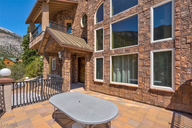 264 Crestview Drive, Las Vegas, NV 89124