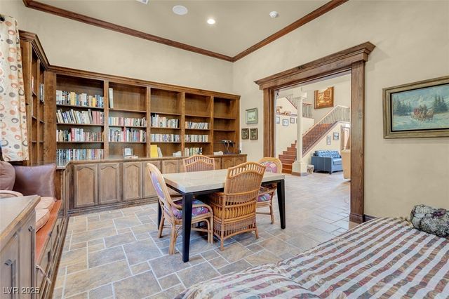 264 Crestview Drive, Las Vegas, NV 89124