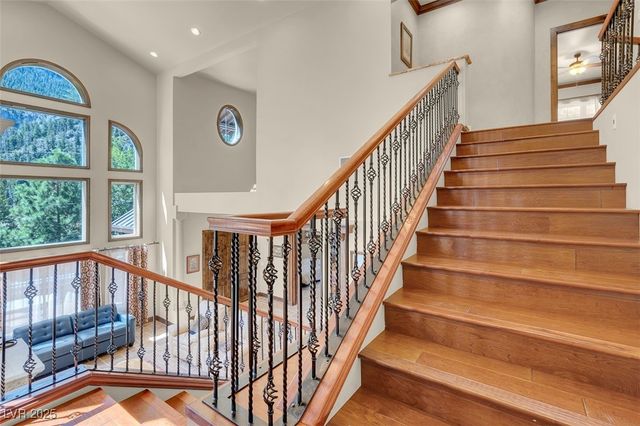 264 Crestview Drive, Las Vegas, NV 89124