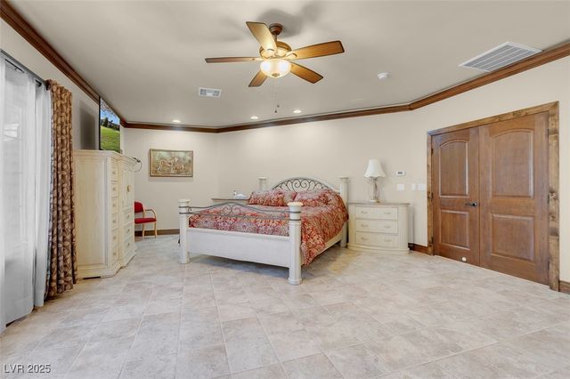 264 Crestview Drive, Las Vegas, NV 89124