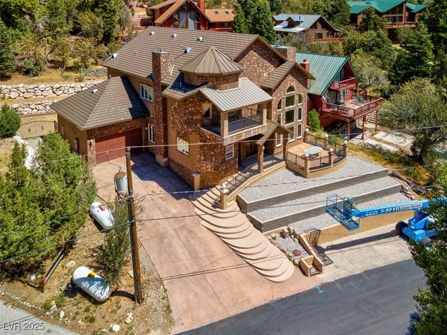 264 Crestview Drive, Las Vegas, NV 89124