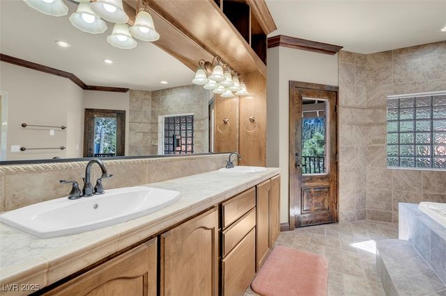 264 Crestview Drive, Las Vegas, NV 89124