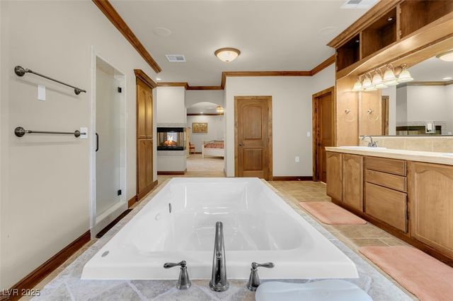 264 Crestview Drive, Las Vegas, NV 89124