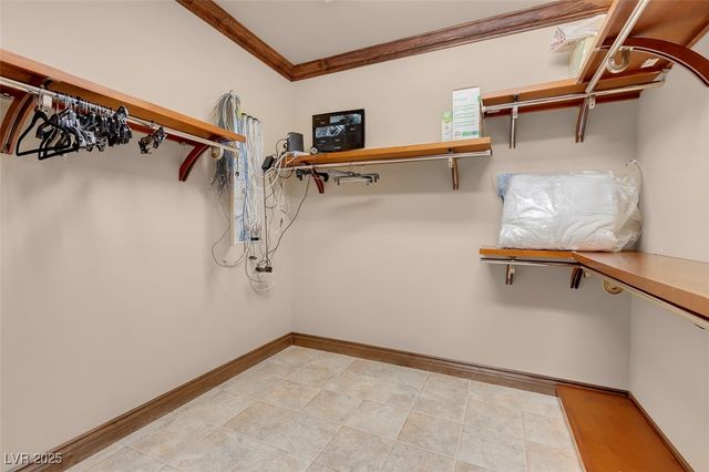 264 Crestview Drive, Las Vegas, NV 89124