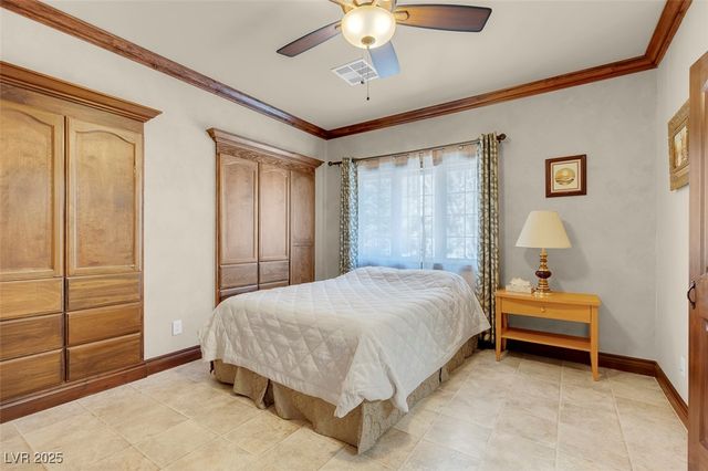 264 Crestview Drive, Las Vegas, NV 89124