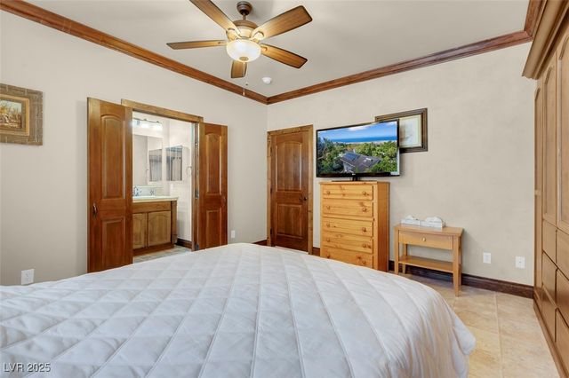 264 Crestview Drive, Las Vegas, NV 89124