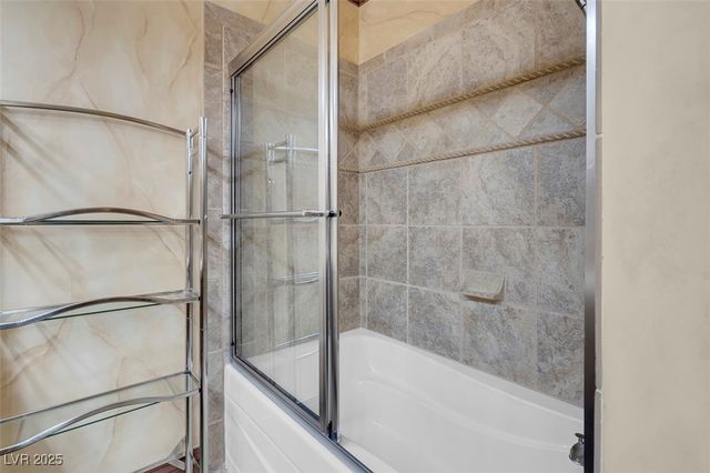 264 Crestview Drive, Las Vegas, NV 89124