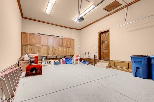 264 Crestview Drive, Las Vegas, NV 89124