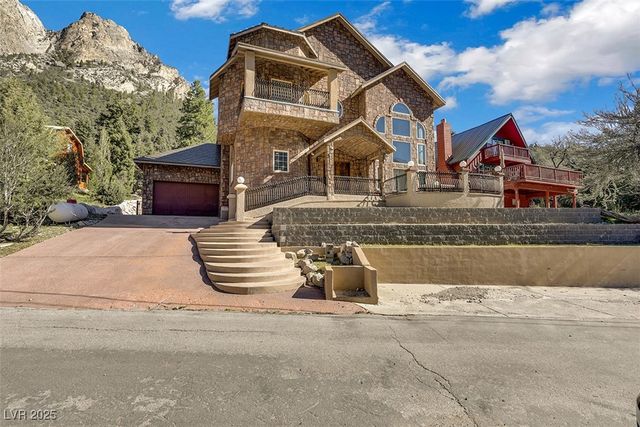 264 Crestview Drive, Las Vegas, NV 89124