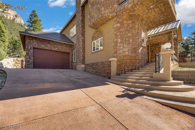 264 Crestview Drive, Las Vegas, NV 89124