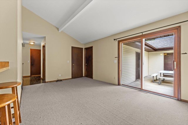 S82W31460 Section ROAD, Mukwonago, WI 53149