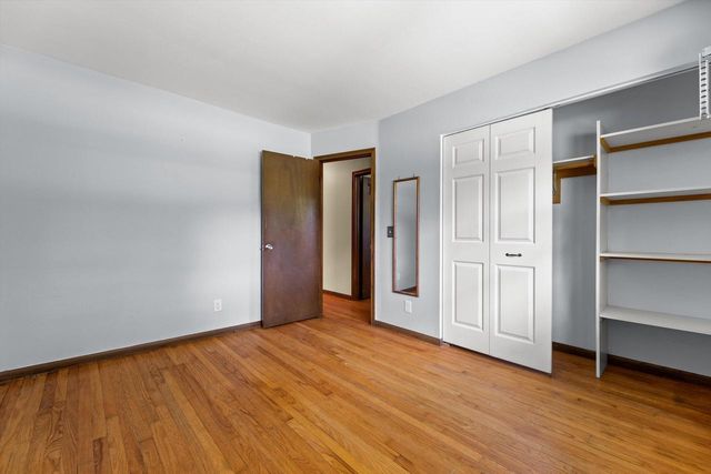 S82W31460 Section ROAD, Mukwonago, WI 53149