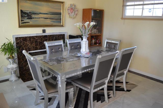 27093 Lemay Way, Hayward, CA 94544