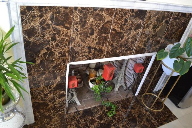 27093 Lemay Way, Hayward, CA 94544