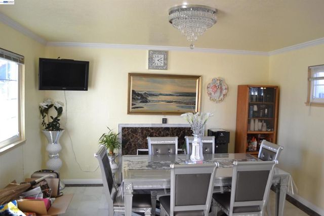 27093 Lemay Way, Hayward, CA 94544