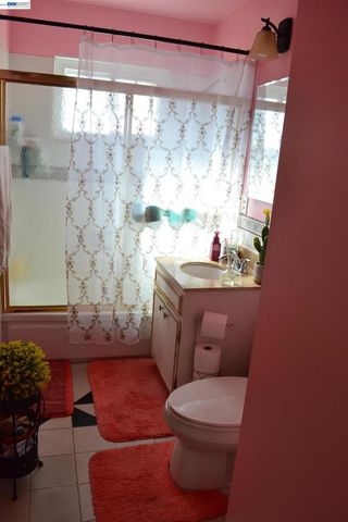 27093 Lemay Way, Hayward, CA 94544