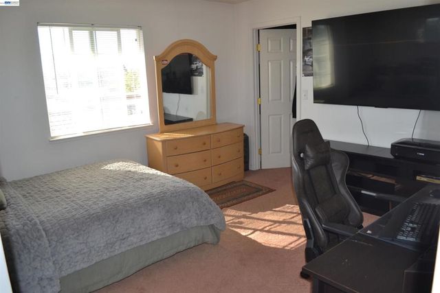 27093 Lemay Way, Hayward, CA 94544