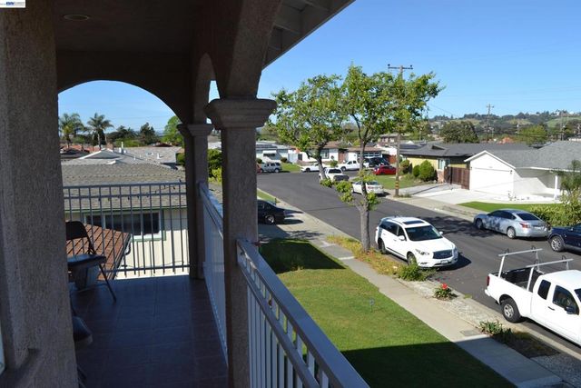 27093 Lemay Way, Hayward, CA 94544