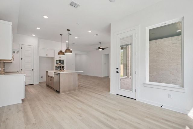 213 Cactus Tower Path, Georgetown, TX 78628