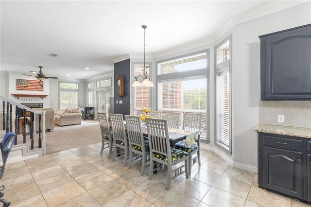3905 N briarwood Drive, Brenham, TX 77833
