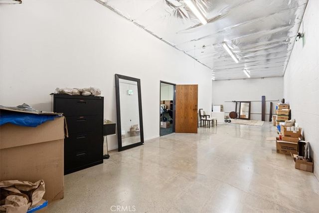 2320 Cotner, Los Angeles, CA 90064
