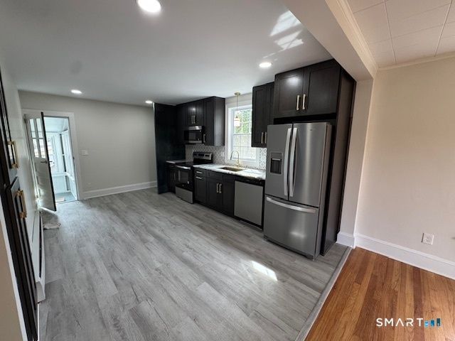 55 East Robbins Avenue, Newington, CT 06111