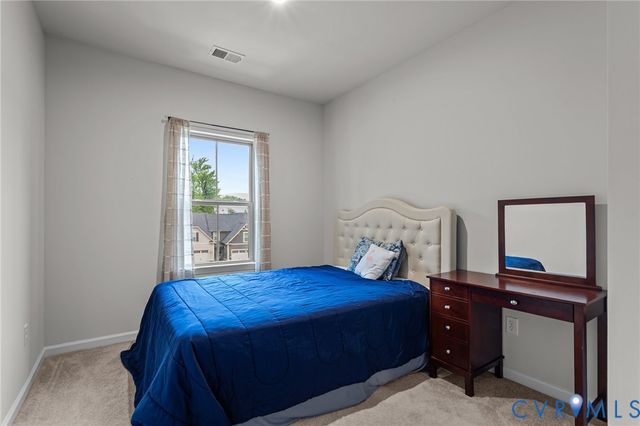 7905 Wistar Woods Ct, Richmond, VA 23228
