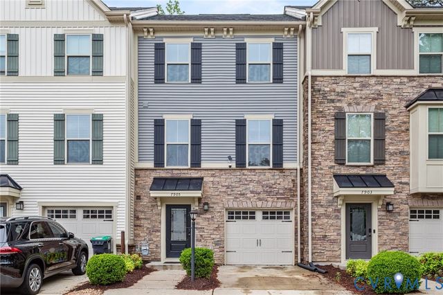 7905 Wistar Woods Ct, Richmond, VA 23228