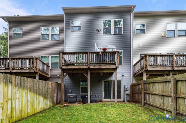 7905 Wistar Woods Ct, Richmond, VA 23228