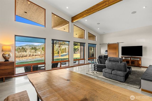 34 Steelhead Lane, Dryden, WA 98821