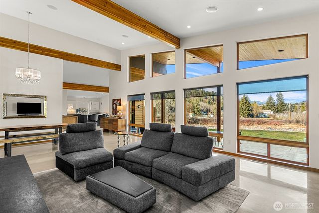 34 Steelhead Lane, Dryden, WA 98821