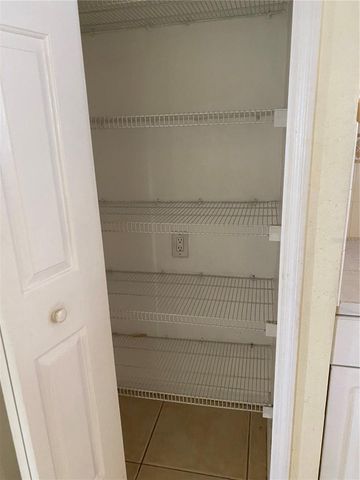 11729 CREST CREEK DRIVE, Riverview, FL 33569